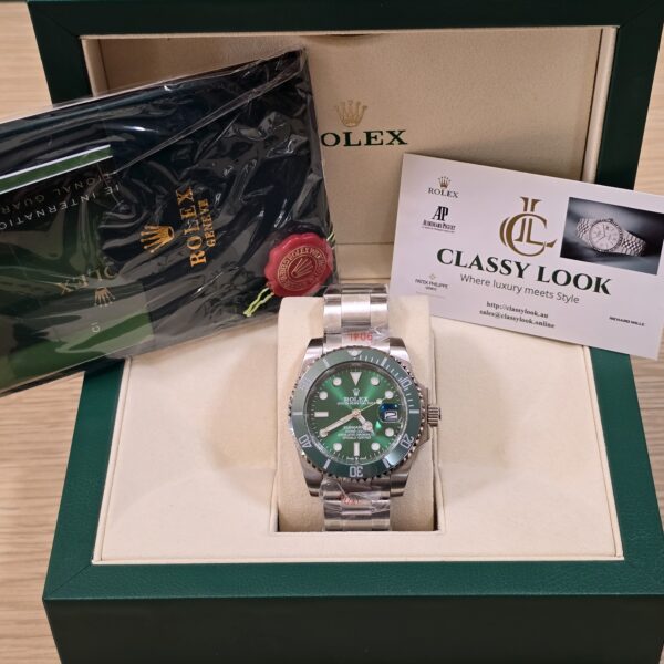 Rolex Submariner Green Dial 116610LV (Hulk)